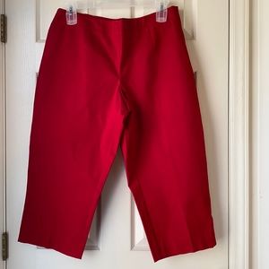 Liz Claiborne Red Side Zipper Capris